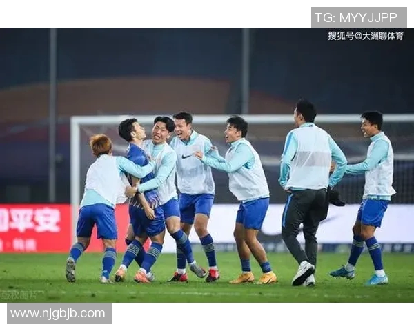 江苏苏宁签下法尔考，球队阵容再添强援，冲击中超联赛前四