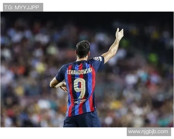 梅西带伤绝杀，巴塞罗那客场逆转皇马取得关键胜利