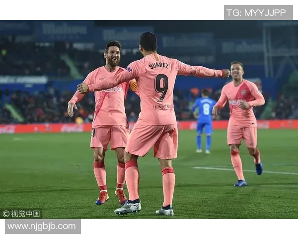 梅西连续5场比赛破门，巴萨豪取五连胜：球迷热血沸腾，传奇继续书写