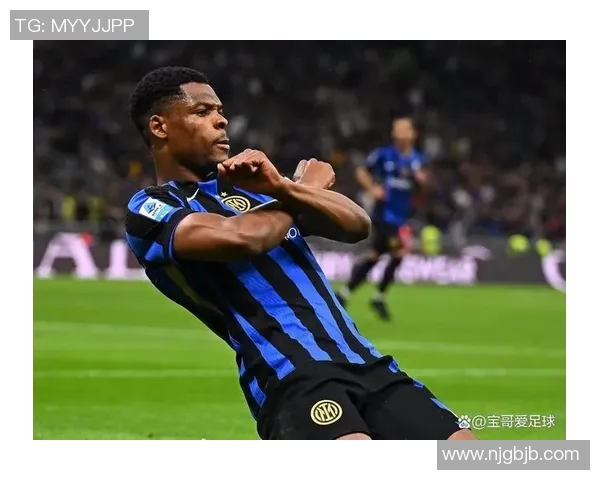 国米蝉联意甲冠军，完成史诗级逆袭征程，为球迷带来不朽传奇